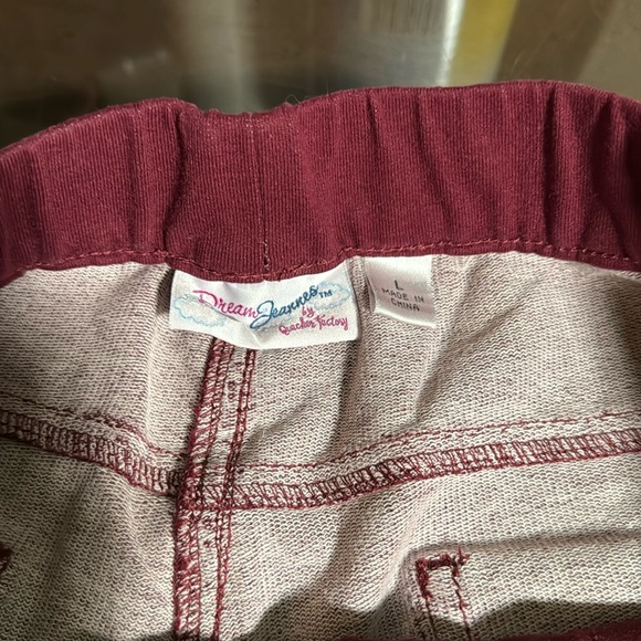 NWT dream jeannes Quaker factory burgundy, large - Picture 5 of 6